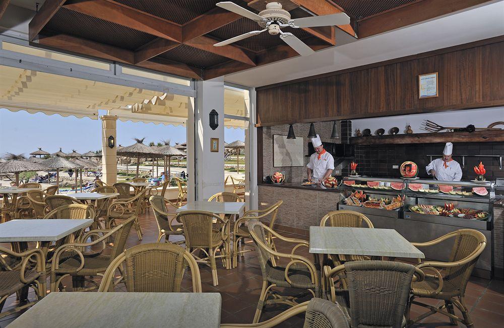 Globales Almirante Farragut Cala'N Blanes (Menorca) Exterior foto
