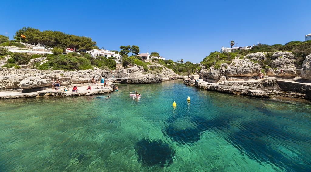 Globales Almirante Farragut Cala'N Blanes (Menorca) Exterior foto