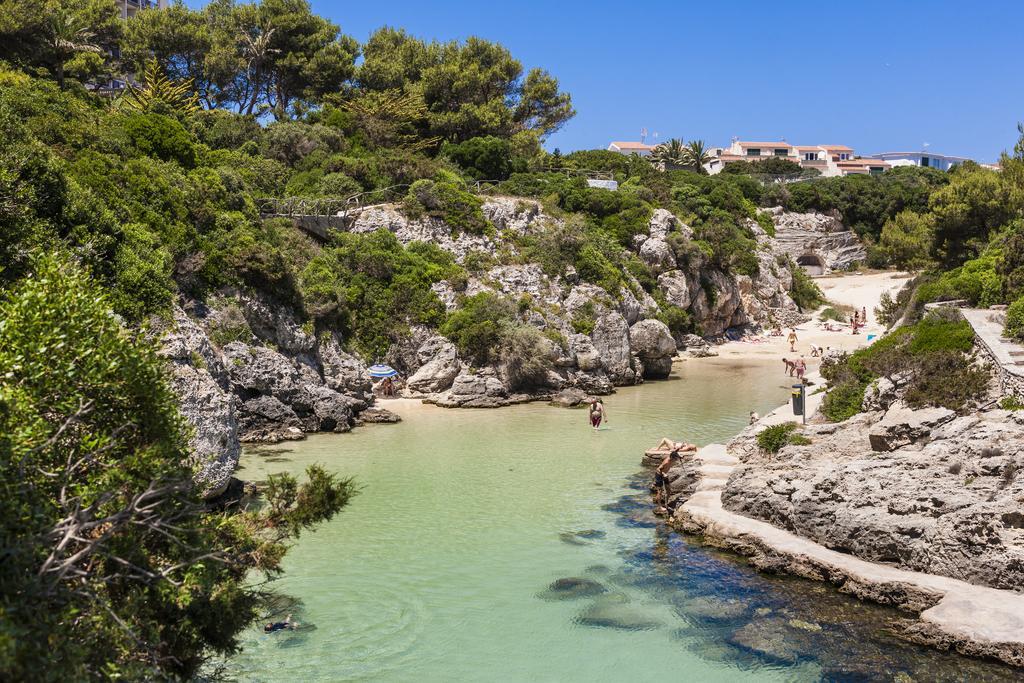 Globales Almirante Farragut Cala'N Blanes (Menorca) Exterior foto